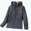 Wasserdichte Jacken Herrenhalle mit Kapuze Wind Breaker Luxusjacken Outdoor Sports Jacke Designer Schichten Herbst 2023