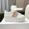 Stud Platform Sneaker Band With Studs Chaussures Femmes Blanc Spike Sneakers Fond Épais Spikes Baskets Mode Casual