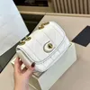 Новая буква C Madison Skighs Bags Klare Crossbody Сумки сумки модные женщины роскошные многоцветные дизайнеры Tabby Gold или Silver Chain