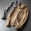 Мужские куртки замшевые пальто весеннее старшее текстура инструментирование легкие роскошные бизнес -обычные британские куртки топ
