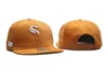 Hot Fitted mutsen Snapbacks muts Verstelbare baskball Caps All Team Logo mannen vrouwen Buitensporten Borduren Katoen plat flex zonnepet zomer mix bestellen