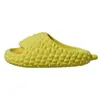 Durian pantoffels voor dames in de zomer indoor EVA dikke zolen zacht stepping couple Mens Fashion Funny Designer sandalen Slides Spike Sliders Brown