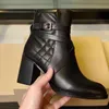 Luxusmarke Damen Ritter Stiefeletten Lässiges Rindsleder Hight Heel 7CM Reißverschluss Schuhe Größe 35-42