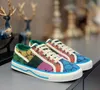 Tennis 1977 Scarpe di tela sneaker jumbo Designer Scarpe da donna Italia Banda Web verde e rossa Suola in gomma Luxurys Cotone elasticizzato Low Top Mens