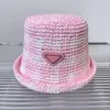 Chapéu de palha feminina chapé de balde largo chapéu de luxo triangle letras sunhat ao ar livre casquette ladies praia chapéu kaleen cxd237267