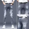 Jeans masculino Calça jeans stretch com estampa de jeans coreana emagrecimento moderno casual combinando leve luxo masculino para Y2303 L230726