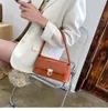 New hot 2023 Butterfly Chain Bag Korean Fashion Lingge One Shoulder Crossbody Bag Small Square Bag Korean Creative Stone Pattern Shoulder Bag