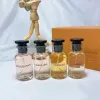 Deodorante Designer Set di profumi Confezione regalo di fragranze 4 * 30ML Rose des Vents Apogee Contre Moi Le Jour se Leve Fragranza di lunga durata alta q