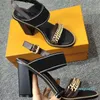2023-Neuheiten Damen Sandale Thrill Heels 9,5 cm Damen Einzigartige Spitze Zehen Kleid Hochzeitsschuhe Sexy Schuhe Buchstabenabsatz Sandalen