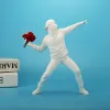 Estátuas de resina esculturas Banksy Flower Thrower Estátua Bomber Acessórios para decoração de casa Ornamentos modernos Estatueta colecionável 210827