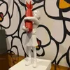 장식용 물체 인형 폭탄 폭탄 Hugger Banksy Sculpture 현대 수지 디자인 장신구 사무실 가정 장식 거실 장식 공예 230725