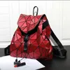 2023 nova estrela com a mesma mochila em forma de diamante para homens e mulheres na moda descoloração fosca bolsa de viagem para computador mochila geométrica