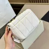 Новая буква C Madison Skighs Bags Klare Crossbody Сумки сумки модные женщины роскошные многоцветные дизайнеры Tabby Gold или Silver Chain