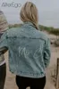 Chaquetas de mujer Chaqueta de mezclilla de novia personalizada Pearl Mrs Bachelorette Jean Hen Party Gift Día de la boda Prendas de abrigo Dama de honor Abrigos personalizados 230725