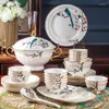 Juegos de vajilla Jingdezhen Vajilla de cerámica 10 Juego personal Cuencos para el hogar pintados en oro Platos Porcelana de hueso