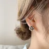 Boucles d'oreilles clou fleur noire argent aiguille boucle d'oreille breloque femme mode insolite strass bijoux fille coréenne accessoires