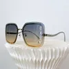 Modedesigner kapabel metall oval liten ram miu solglasögon för män och kvinnor vilda utomhusgatan fotografering solglasögon för förare affärssolglasögon