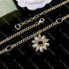 Colares com Pingente de Flor de Diamante Pérola Colar Feminino com Letras Duplas Colar de Corrente Grossa de Ouro com Caixa