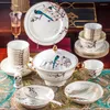 Juegos de vajilla Jingdezhen Vajilla de cerámica 10 Juego personal Cuencos para el hogar pintados en oro Platos Porcelana de hueso