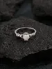 2023 Europeiska och amerikanska nya S925 Sterling Silver Auspicious Treasure Ring Small Design Sense Advanced Finger Ring Love Ring