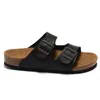 Sandálias de designer homens mulheres slides sliders plataforma chinelos sandales mulas macias tamancos sapatos ao ar livre indoor pantoufle flip flop sapatos causais 005