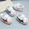 Primavera Outono Baby First Walkers Shoe Soft Bottom Toddler Kids Tênis Casual Listrado Tênis de Corrida Antiderrapante