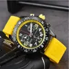 Relógio masculino de luxo Quartz Endurance Pro Avenger Chronograph 42mm Relógios de várias cores Relógios masculinos de borracha Relógio de pulso de vidro