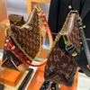 2023 designer bag high quality crossbody black brown chain bags luxury woman handbag shoulder bags designers women luxurys handbags dhagte bag handbags flower