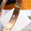 Bracelets de créateurs de luxe pour hommes en acier fin de haute qualité incrustés de caoutchouc noir allemand importé 20cm 4 couleurs229u