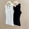 Luxus-Designer-T-Shirts für Damen, Sommer-Oberteile, T-Shirts, Crop-Top, Stickerei, sexy schulterfreies schwarzes Tank-Top, lässiges, ärmelloses, rückenfreies Top, einfarbige Weste