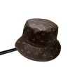 Mens Luxury Bucket Hats Designer Leather Hat For Women Fisherman Cap Casquette Beach Hats Sun Letters Fashion Flat Wide Brim Hat G237265D