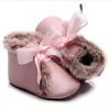 Zapatos para primeros pasos para recién nacidos, botas de nieve de invierno para niños y bebés, botas cálidas con pelusa para niños y niñas, zapatos de suela blanda para niños pequeños