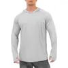 T-shirt da uomo Top da uomo T-shirt in seta di ghiaccio slim fit con protezione solare a maniche lunghe con cappuccio