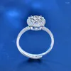 Cluster Rings Moissanite Square Women's Ring S925 Silver Shine Exquisite Simulation Drill Living Mouth Four Claw Diamond