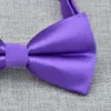 Gravatas borboletas masculinas cor sólida monocromática plana design de camada dupla roxo