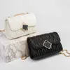 Högkvalitativ enkel axelkedjans väskespåsar för kvinnors plånböcker och handväskor lyxiga underarm messenger diamantgitterväska