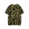 A Bathing Ape Shirt Verano Juventud Dibujos animados Camuflaje Casual Cuello redondo Camiseta de manga corta