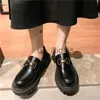 Sukienka buty 2023 Buty dla kobiet mokasyny panie grube podeszwa na płaskie pucharki skórzane buty platformy swobodne buty buty zapatos de mujer J230727