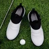 Outros produtos de golfe Sapatos de golfe profissionais Sapatos esportivos de luxo masculinos Sapatos de golfe antiderrapantes femininos ao ar livre Sapatos de caminhada para casais Grande 36-46 HKD230727