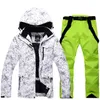 Altri articoli sportivi Tuta da sci calda addensata Uomo Donna Inverno Guanti impermeabili antivento Giacca da snowboard Pantaloni Set Uomo Taglie forti 3XL 230726