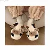 Pantofole Cute Animal Slider Adatto per ragazze Moda Kaii Fluffy Winter Warm Slider Donna Cartoon Milk Cowhouse Slider Scarpe interessanti Z230727