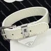 Designer Paar Armband Schwarz Weiß Echtes Leder Armband Klassische Dreieck Armbänder Frauen Schmuck Für Weihnachtsgeschenk