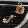 Автомобиль Decor Diamond Swork Car Air Fushener Auto Outlet Perfume Clip Clip Diffuser Bling Crystal аксессуары Women Girls1304O