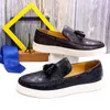 Casual Flat Leather Bekväm handgjorda mönster Tassel Non-Slip Banquet Party Dress Men's Shoes Zapatos Hombre A27 6922