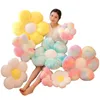 Cuscini in peluche Cuscini 50 cm Cuscino in peluche con fiori colorati DaisyToy Morbido arcobaleno Pianta Farcito Sedia / Cuscino per auto Divano Amante dei bambini Coppia Regali di compleanno 230726