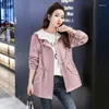 Kvinnors jackor 2023 Autumn Ladies Jacket Mid-Length dragkedja Hooded Casual Street S Miss Baseball Uniform Trench Coats Tooling