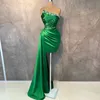 Yeni yeşil kılıf kısa balo elbiseleri Kristal Özel Günlük Partisi Elbise Çıkarılabilir Tren Mini Akşam Elbise