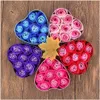 Dekorative Blumen Kränze Seife Rosenblütenblätter künstlich in Geschenkbox Rosen für Frauen Mädchen Mutter Weihnachtsdekoration Drop Delive Otho6