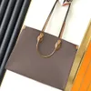 핸드백 여성 럭셔리 디자이너 가방 가방 6 색 캐주얼 여행 리본 토트 가방 PU 재료 패션 가방의 지갑 대용량 여성 토트를위한 다기능