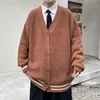 Herrenpullover Britischer Retro-Cardigan-Pullover Koreanischer Harajuku-Akademischer Strickpullover Pullover Hip Hop Streetwear Lose Strickwaren Tops 230726